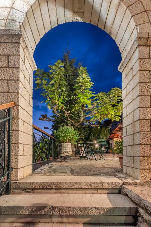 Hotel Makkas Krentis Zewnętrze zdjęcie